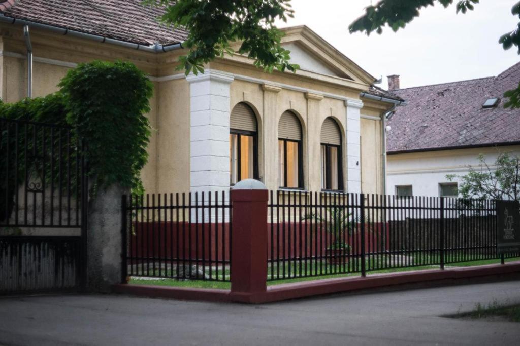 Servus Vendeghaz 2 Lengyeltoti Exteriér fotografie